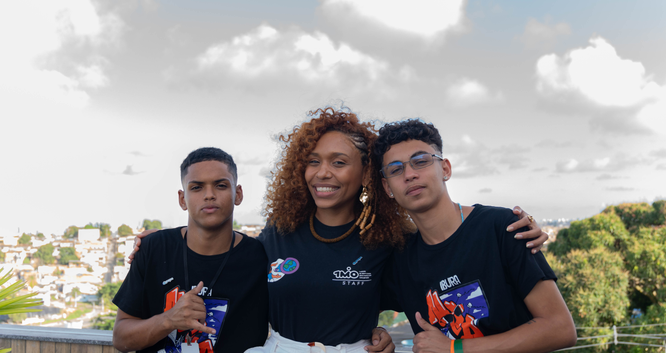 Jovens do Ibura em ação com a equipe 1MiO